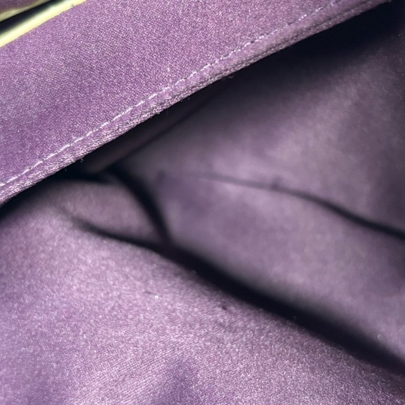 B. Makowsky Women’s Orchard Flap Shoulder Bag - Picture 9 of 15